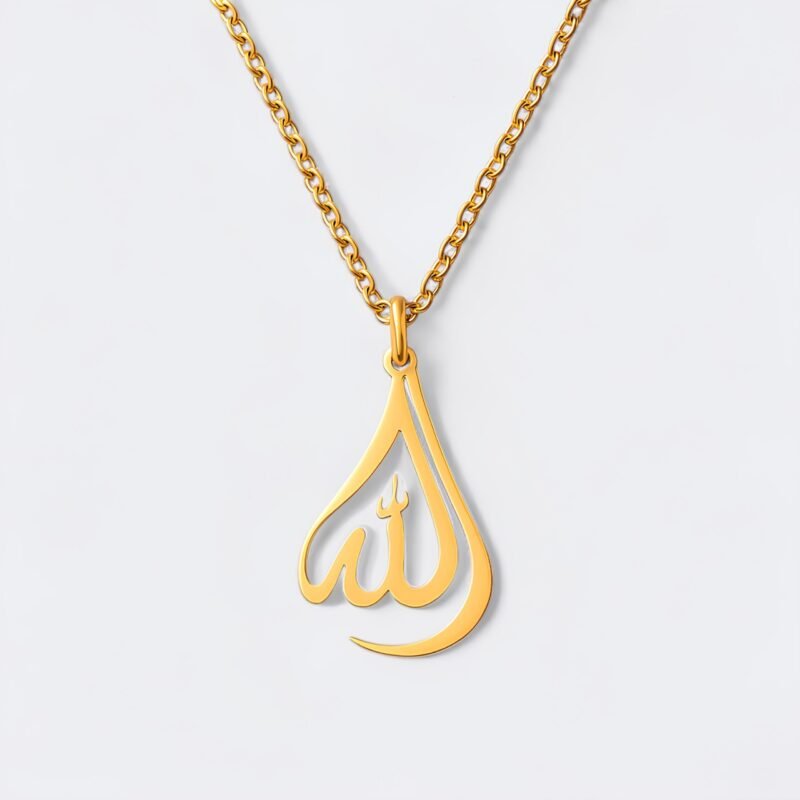 SevenSurahs-Photoroom_1_ba614083-98ee-48e6-82fe-5a7205f8db52 Collier Allah pendentif larme – en acier inoxydable