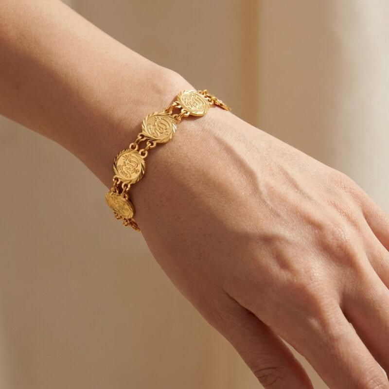 Bracelet médaillons gravés symboliques - en acier inoxydable