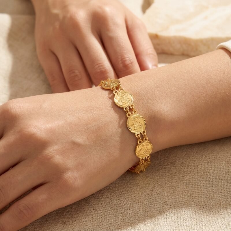 Bracelet médaillons gravés symboliques - en acier inoxydable