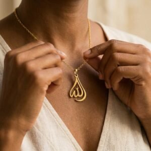 Collier Allah pendentif larme - en acier inoxydable